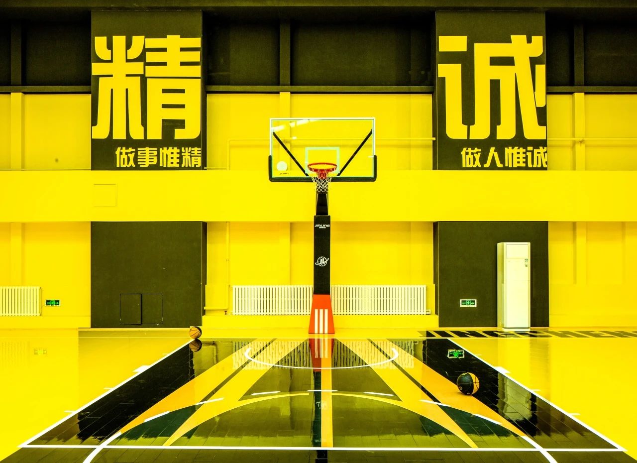 青少年篮球营地打造“绿色生态”，实现可持续发展
